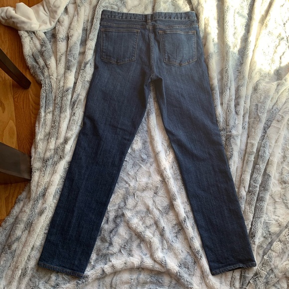 J Crew mid rise skinny jeans 28/6 j crew - Picture 3 of 8